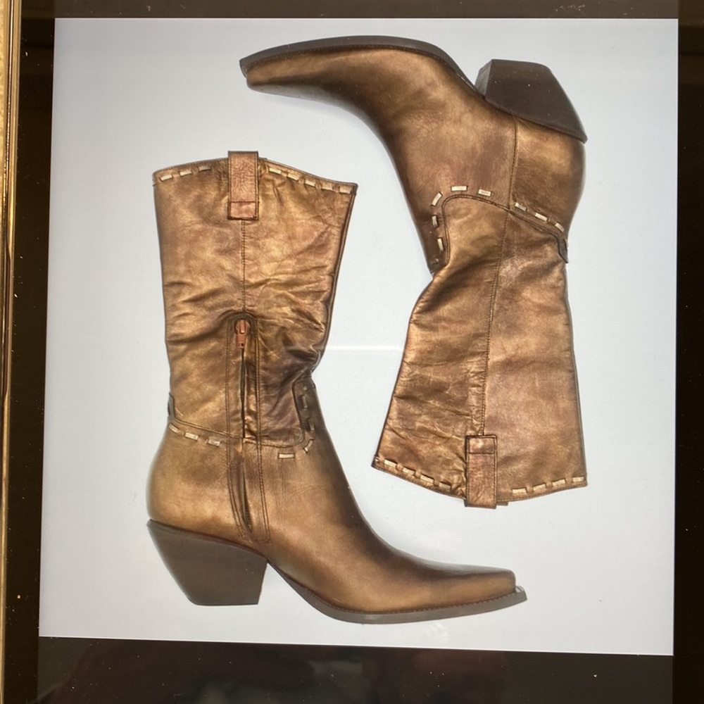 BCBGirls Copper Metallic Western Boots Snip Toe